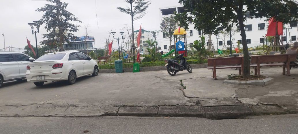 Bán đất nam hải  tuyến 2 bùi viện  3 mặt thoáng  giá 7468803