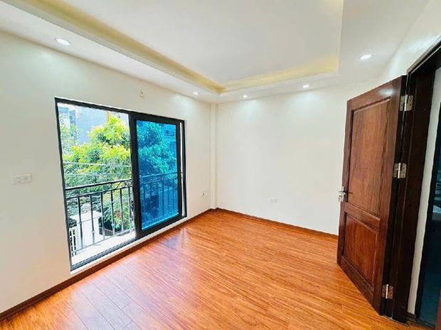 Nhà mới khu hoài đức - mặt ngõ thông -  ô tô đỗ cửa ở luôn 7469424