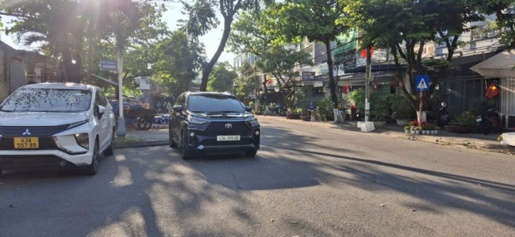 Mặt tiền cầm bá thước, đường 7.5m, chợ nguyễn tri phương, 7469532