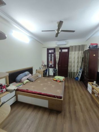 Nhà đẹp - giá tốt - chính chủ cần bán nhà 3 mặt thoáng vị 7470061
