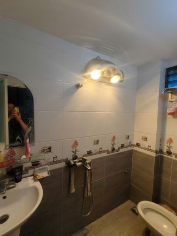 Nhà đẹp - giá tốt - chính chủ cần bán nhà 3 mặt thoáng vị 7470063