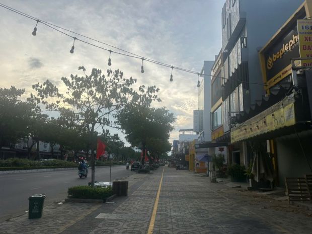 Bán lô đôi mặt tiền nguyễn phước lan hoà xuân, 200m2 ngang 7470759