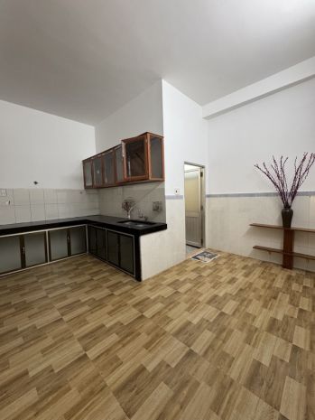 Kiệt gần nguyễn hoàng, 82m2, ngang 5m, 2 tầng, thoáng 7471998