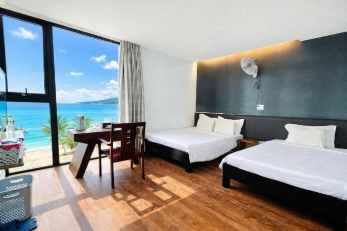Khách sạn mặt biển đà nẵng - lô góc  390m2 6 tầng, giá 7472012