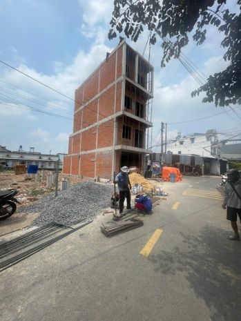 Ban đât măt tiên 5x20m gia 3,85 ty đương pham thi 7472021