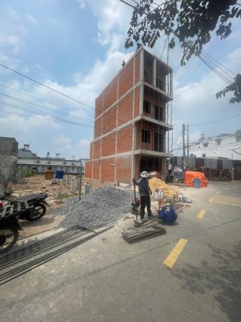 Ban đât măt tiên 5x20m gia 3,85 ty đương pham thi 7472022