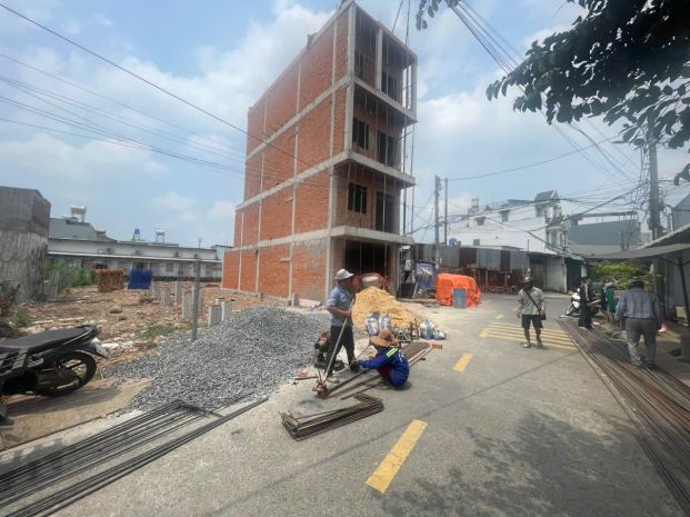 Ban đât măt tiên 5x20m gia 3,85 ty đương pham thi 7472023