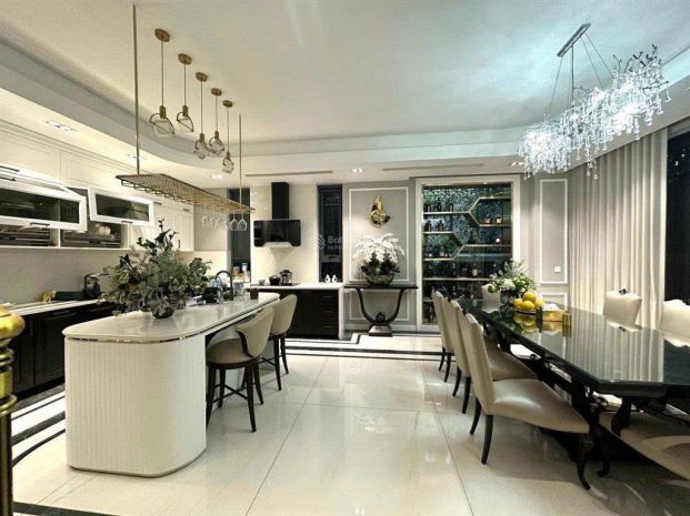 Bán bt vinhome greenbay, hà nội.   dt 185m x 4 tầng, mt 9. 7472573