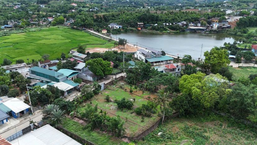 Đất hoà lạc, trục chính kinh doanh, ngay ngã tư vai réo 7472884
