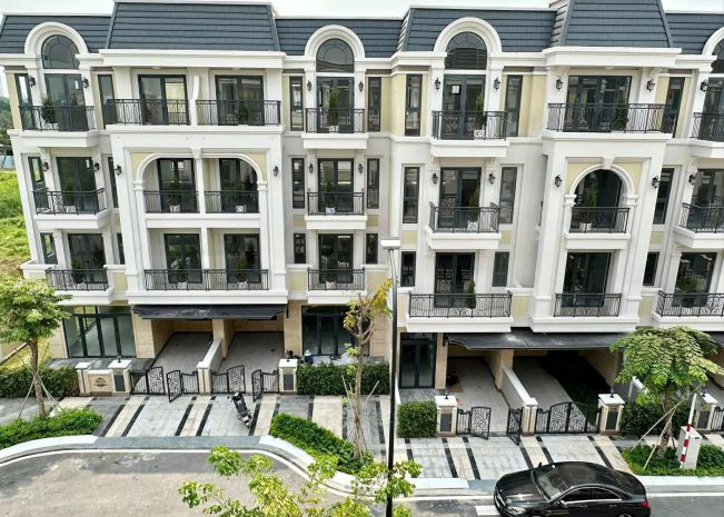 Biệt thự đẹp  giá tốt  chính chủ cần bán căn biệt thự tại 7473380