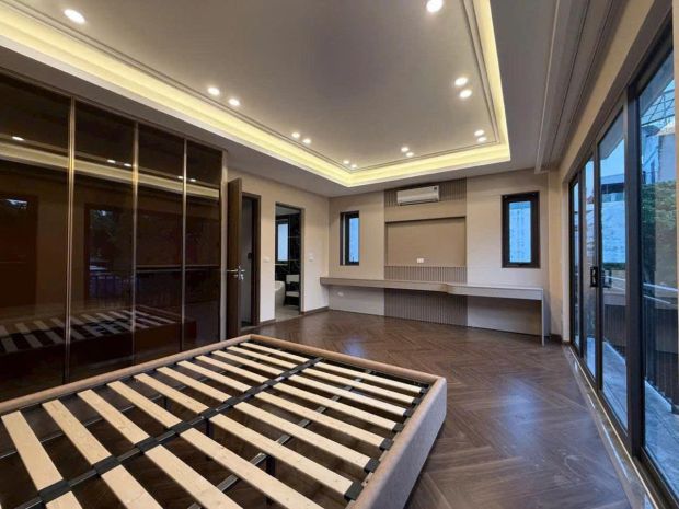 Bán nhà ngọc lâm 55m 6 tầng thang máy gara ô tô kinh doanh 7475053