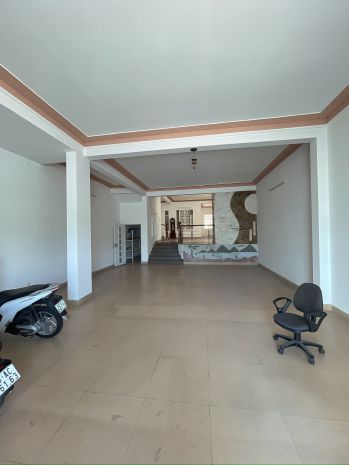 Cho thuê nhà nguyên căn đường 29 đà nẵng 4 tầng có thang 7476211