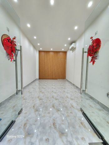 Chính chủ cho thuê mặt bằng kinh doanh tầng 1  kim mã 7476710
