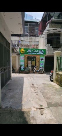 Chính chủ cho thuê mặt bằng kinh doanh tầng 1  kim mã 7476712