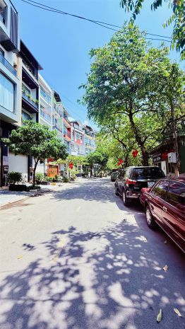 Mặt tiền đường 59, view công viên, dt 110m2, 5 tầng, thang 7476933