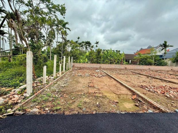 Lô đất đẹp tổ 4 hòa nghĩa - ngang 5m - ngõ nhựa ô tô vào 7478057