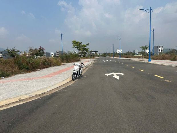 Lô góc tái định cư hòa long  vị trí đẹp, giá tốt 7478399