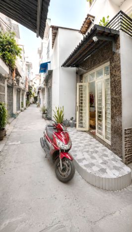 Nhà shhc 2lầust hẻm 125 nguyễn thị tần p1q8 nay p.chánh 7479723