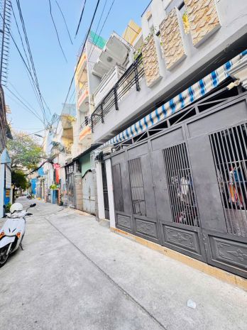 Bán nhà 5 tầng mặt tiền hxh đ.tôn thất tùng, bến thành, 7481038