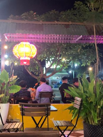 Cho thuê mặt bằng quán cafe - vị trí đắc địa địa chỉ: mặt 7481074