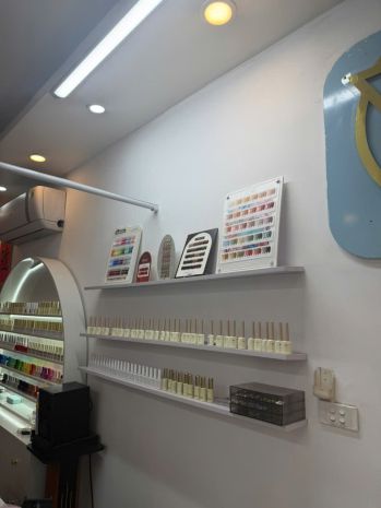 Sang nhượng shop  vào làm ngay, có khách quen sẵn  địa 7482380