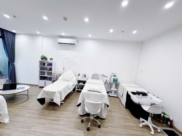 Share mặt bằng cho mom làm mi  mày  spa -  vinhomes smart 7482553