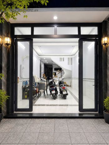 Mặt tiền đường khu gần parcmall q8 cao lỗ p4 p.chánh hưng 7483136