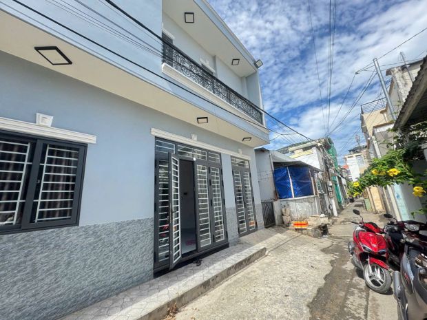 Bán nhà 2 tầng trung tâm tp đồng nai,shr, full nội thất cao 7483492