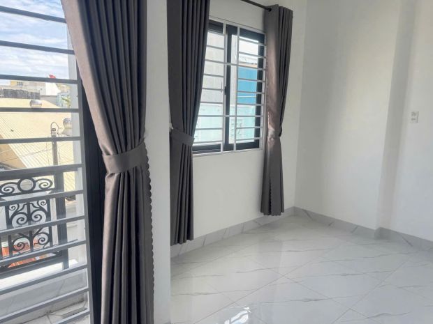 Bán nhà 2 tầng trung tâm tp đồng nai,shr, full nội thất cao 7483497