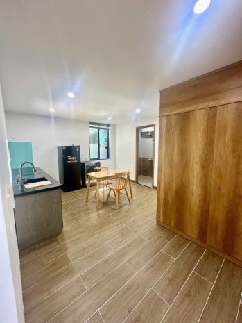 Mt bình hòa sát thăng long, downtown, 180m2, 4.5 tầng, 23 7483930