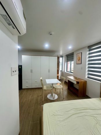 Mt bình hòa sát thăng long, downtown, 180m2, 4.5 tầng, 23 7483932