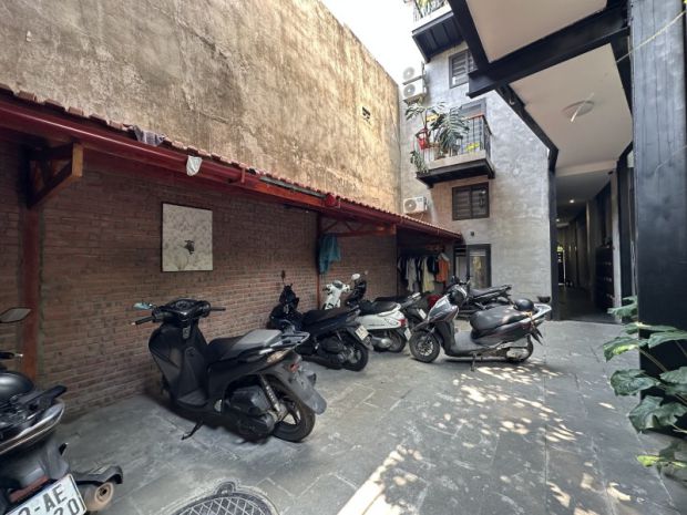 Mt bình hòa sát thăng long, downtown, 180m2, 4.5 tầng, 23 7483934