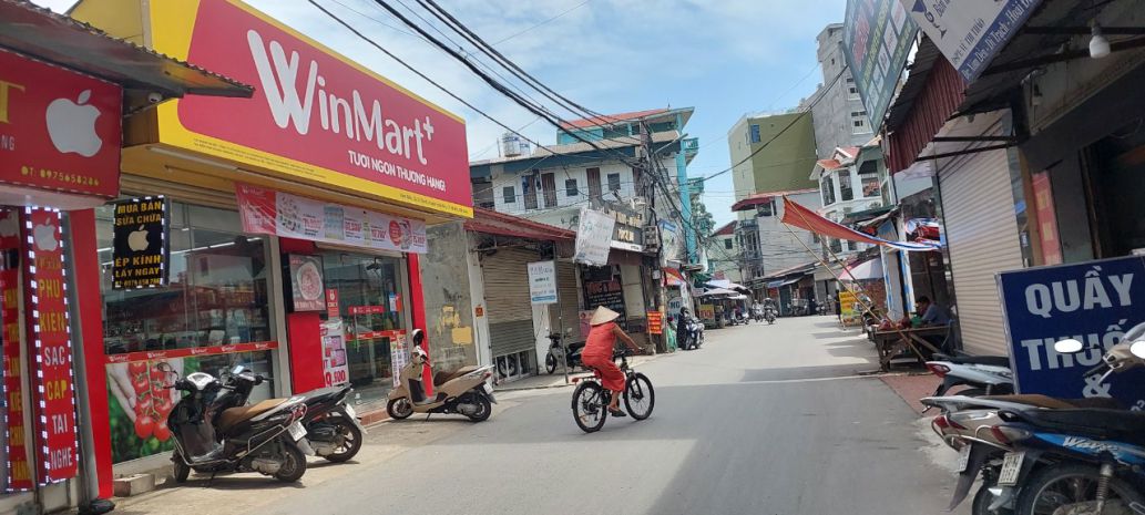 Nhà 6 tầng trục chính yên vĩnh  gara ô tô  kinh doanh 7484036