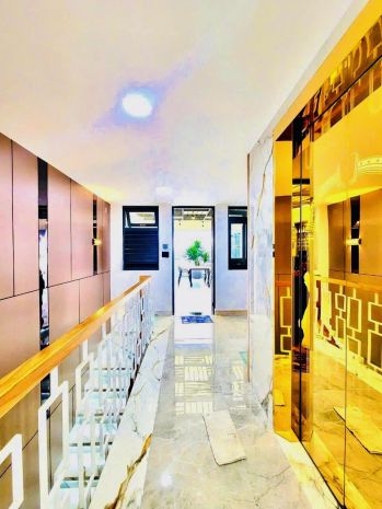 Hẻm 1 xẹt gắn, sát mặt tiền, gần trương phan tây hồ, 6 tầng 7484089