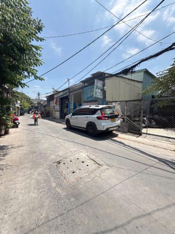 Nhà 65m² ngang 4.5m 4pn  cạnh cv an sương  q12  chỉ 7484492