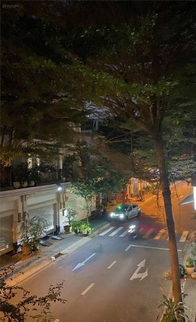 Cho thuê nguyên sàn lầu 2  3 cityland center hills gò 7484695