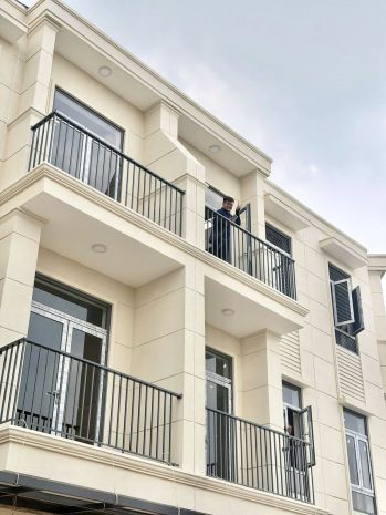 Shophouse 3 tầng - cam kết thuê 180tr - nhận nhà  sổ ngay 7484772