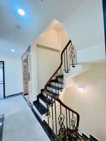 Bán nhà nguyễn trãi thanh xuân, lô góc 3 mặt thoáng, 7 tầng 7484780