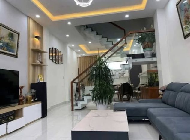 Bán nhà mặt tiền cổ loa - trung tâm đà lạt 7485180