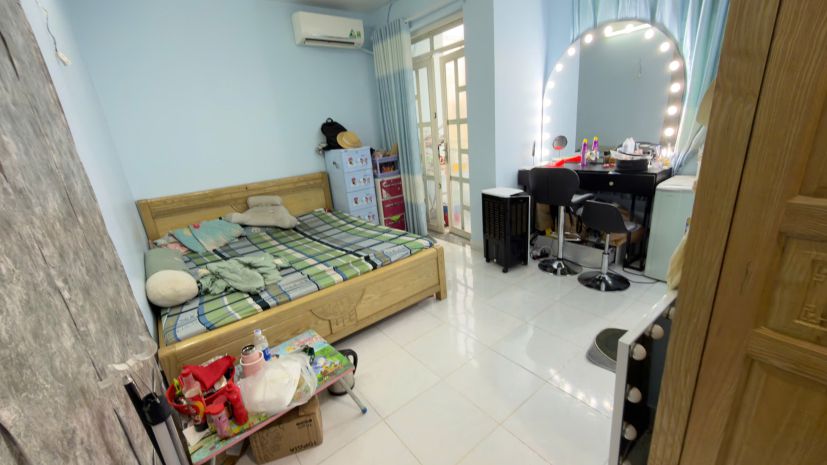 Do có việc nên mình cần pass phòng giá tốt  nguyễn kiệm - 7485835