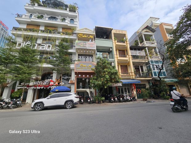 Mặt ngõ  phân lô ô tô, sát phố trần quang diệu 60m2 4t 7486431