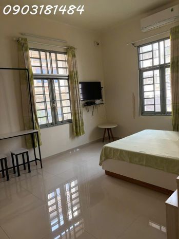Cho thuê căn hộ trung tâm  sáng thoáng, full nội thất 7486934