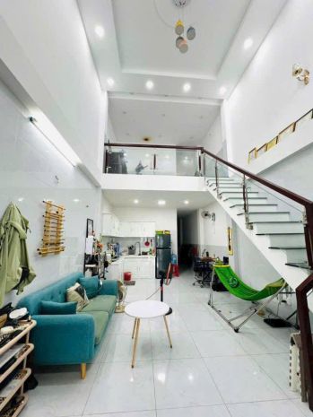 Bán nhà 1trệt 1lững đường 102 lã xuân oai,tăng nhơn phú a q9 7487771
