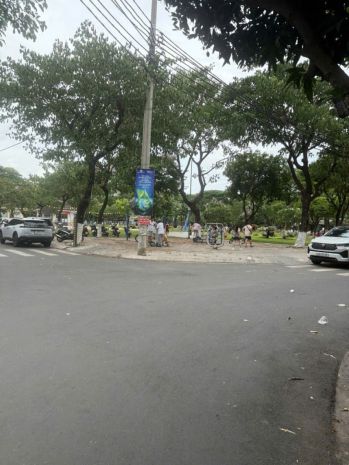 Lô góc 2 măt tiền kd gần chợ đống đa, view công viên, 7493988