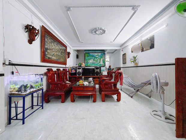 Bán nhà hẻm thông kinh doanh 88 nguyễn văn quỳ q7 - dt 4.2x2 7494896