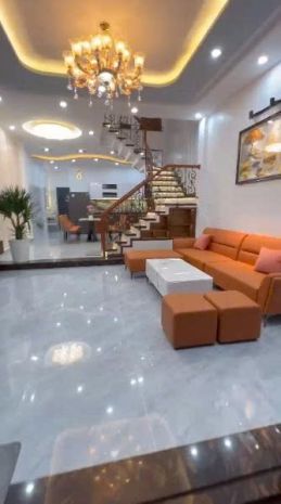Nhà 3 tầng mặt tiền đường 10m5 nguyễn nhược pháp, hòa minh, 7495513