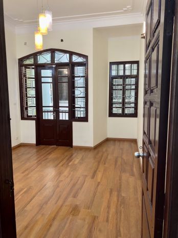 Bán gấp giá rẻ nguyễn văn linh 75m, 3 tầng, mặt tiền 6m, 7495560