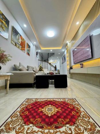Hiếm bán nhà nguyên căn lâm du long biên 7496454