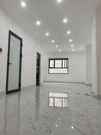 Chính chủ cho thuê mặt bằng tầng 1 và phòng trọ tại số 220 7496732