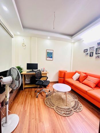 Chính chủ cần bán nhà lô góc- 5 tầng 30m ra ô tô tránh , phố 7498165